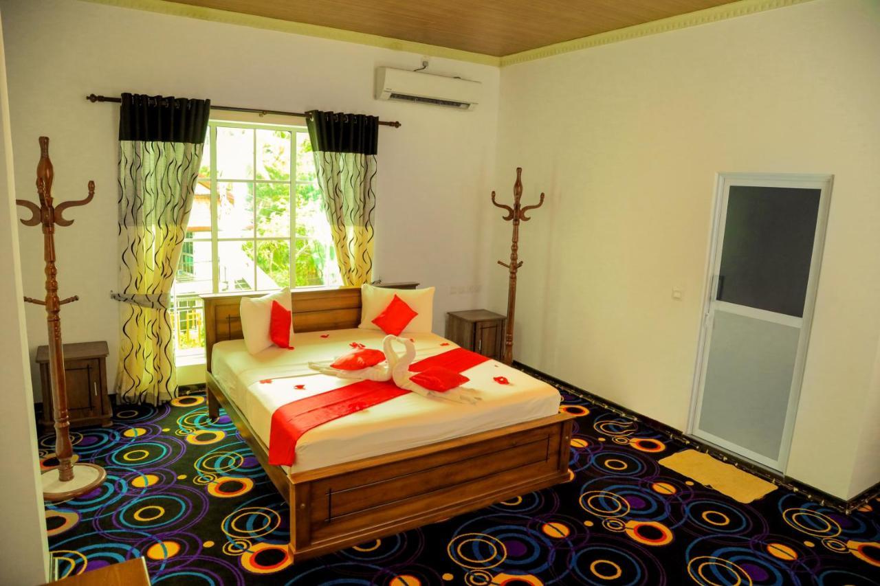 Aurora Banquet And Hotel Chilaw Εξωτερικό φωτογραφία