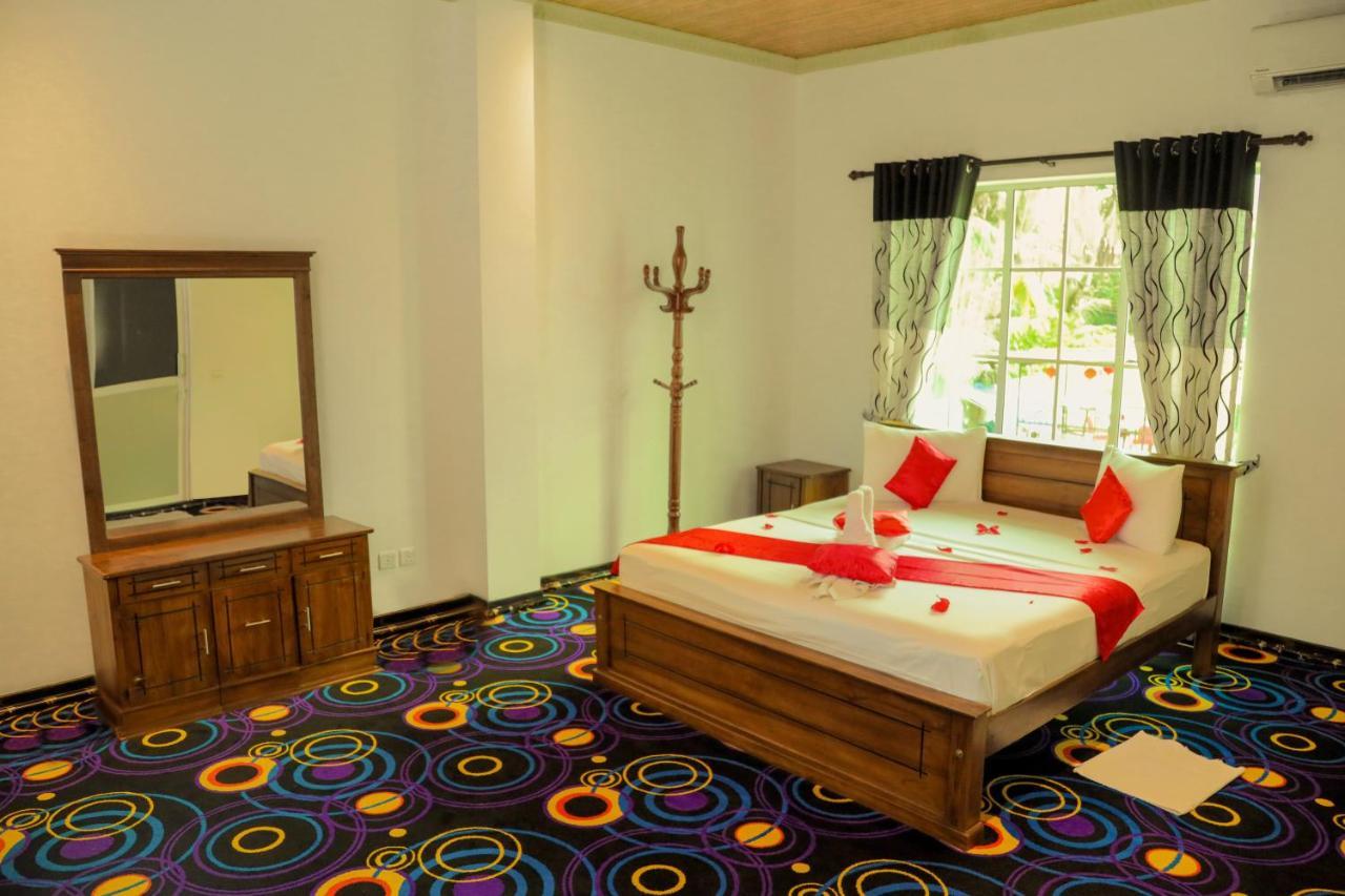 Aurora Banquet And Hotel Chilaw Εξωτερικό φωτογραφία