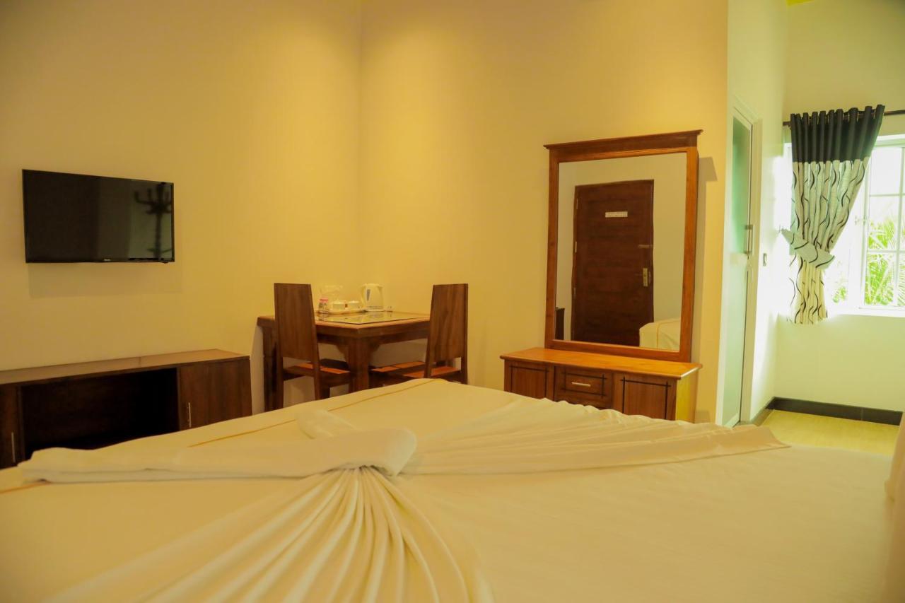 Aurora Banquet And Hotel Chilaw Εξωτερικό φωτογραφία