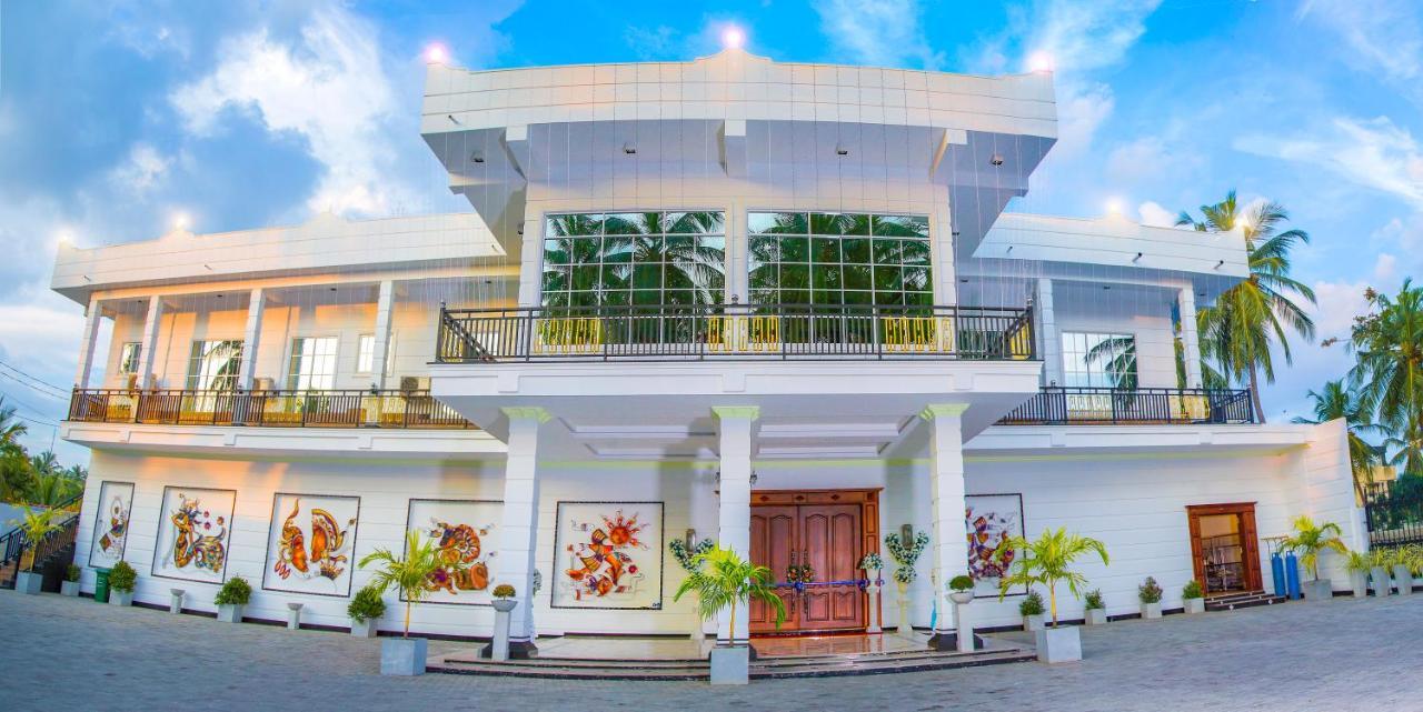 Aurora Banquet And Hotel Chilaw Εξωτερικό φωτογραφία