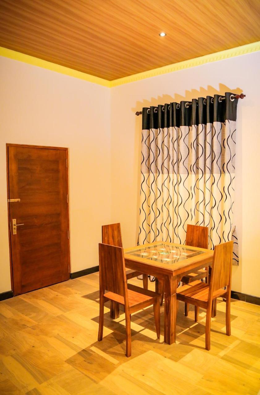 Aurora Banquet And Hotel Chilaw Εξωτερικό φωτογραφία